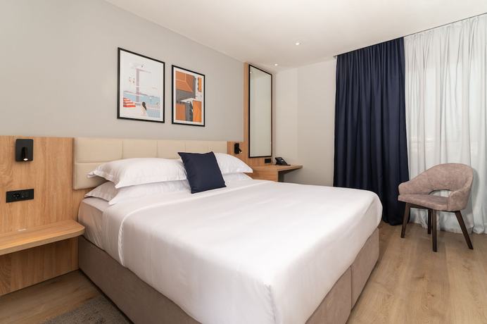 Imagen de la habitación del Hotel A'mare. Foto 6