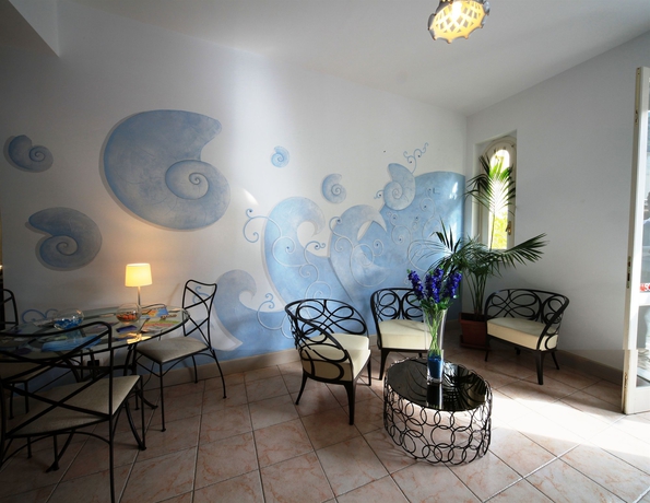 Imagen de los interiores del Hotel Amarea. Foto 12