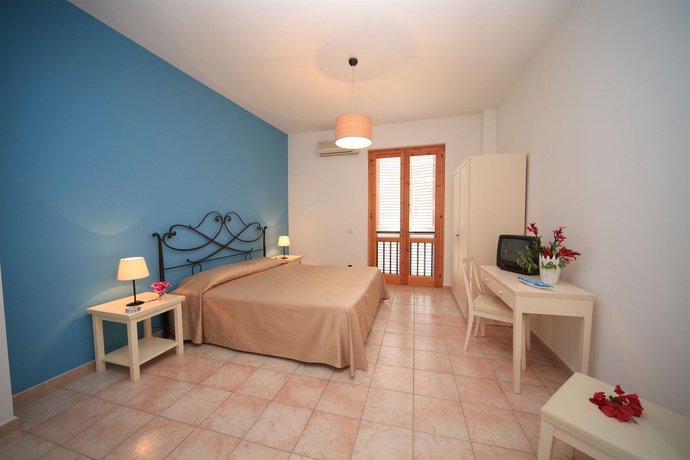 Imagen de la habitación del Hotel Amarea. Foto 11