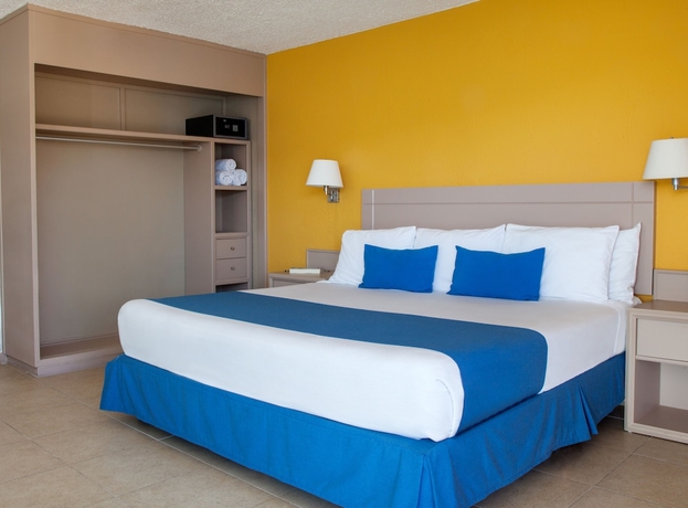 Imagen de la habitación del Hotel Amares Acapulco. Foto 12