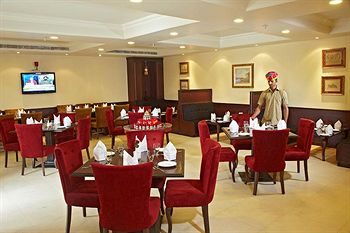 Imagen del bar/restaurante del Hotel Amargarh Resort. Foto 3