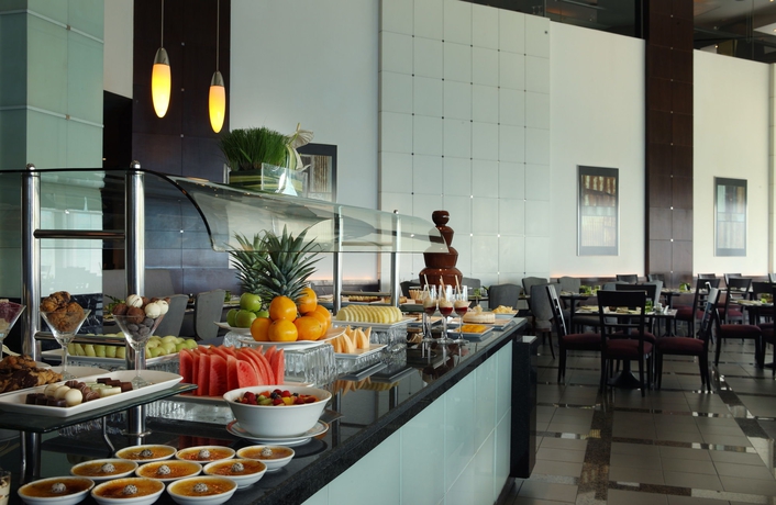 Imagen del bar/restaurante del Hotel Amari Bangkok. Foto 3