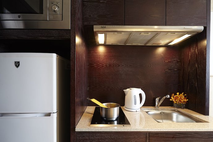 Imagen de la habitación del Hotel Amari Dhaka. Foto 9