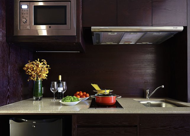 Imagen de la habitación del Hotel Amari Dhaka. Foto 12