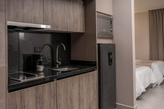 Imagen general del Hotel Amari Living Suites. Foto 6