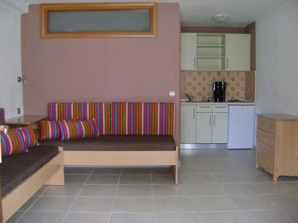 Imagen de la habitación del Hotel Amari, Metamorfosi. Foto 2