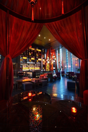 Imagen de los interiores del Hotel Amari Pattaya. Foto 9