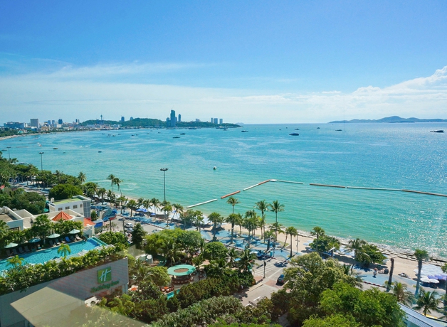 Imagen de los exteriores del Hotel Amari Pattaya. Foto 7