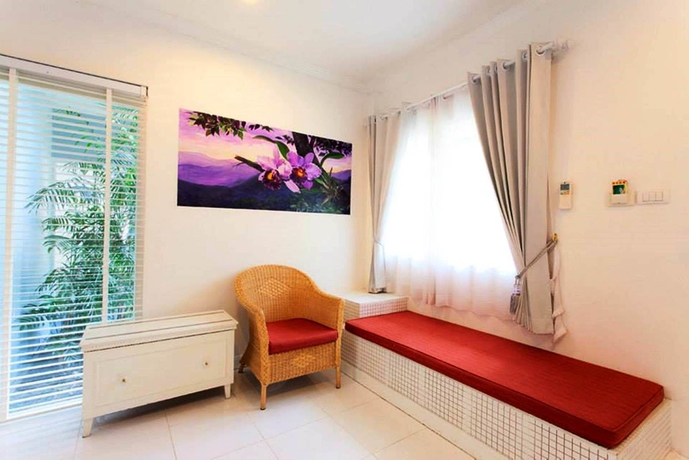 Imagen de los interiores del Hotel Amarin Resort Chiang Rai. Foto 16