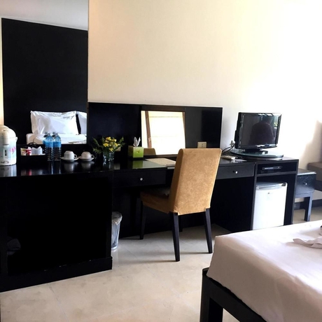Imagen de la habitación del Hotel Amarin Samui. Foto 2