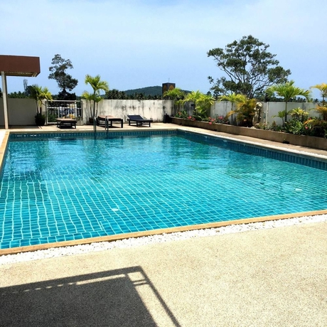Imagen de los exteriores del Hotel Amarin Samui. Foto 11