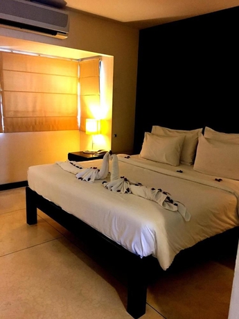 Imagen de la habitación del Hotel Amarin Samui. Foto 9