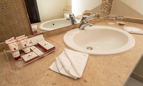 Imagen de la habitación del Hotel Amarina Abu Soma Resort & Aquapark. Foto 6