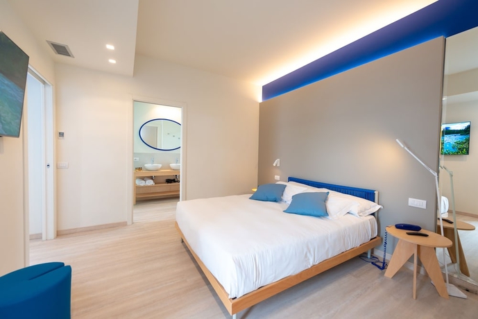 Imagen de la habitación del Hotel Amarina. Foto 12