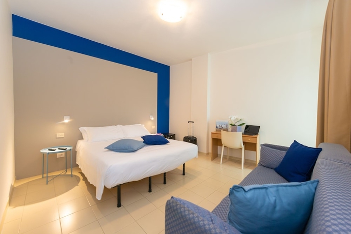 Imagen de la habitación del Hotel Amarina. Foto 14