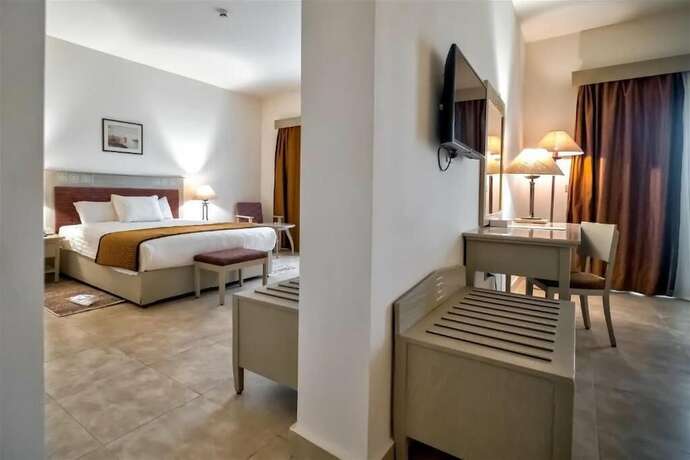 Imagen general del Hotel Amarina Queen Resort & Aqua Park Marsa Alam. Foto 7