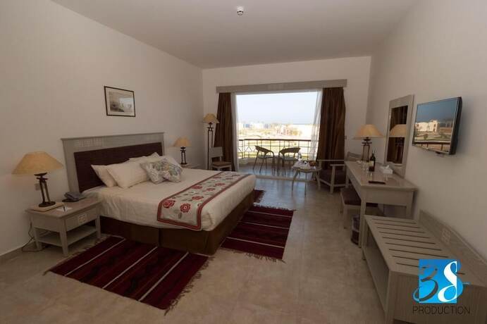 Imagen de la habitación del Hotel Amarina Queen Resort & Aqua Park Marsa Alam. Foto 13