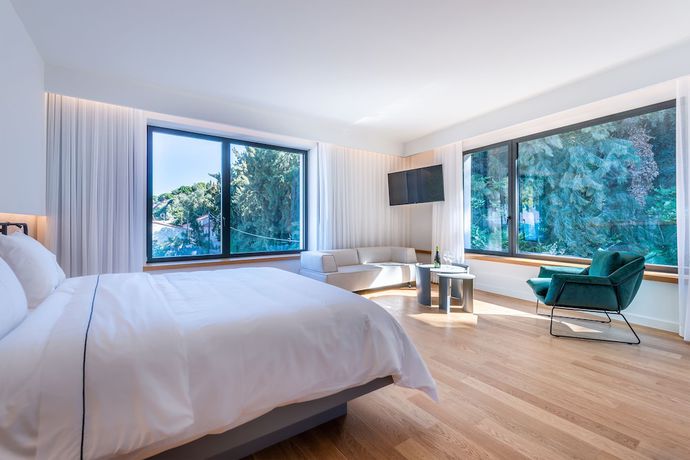 Imagen de la habitación del Hotel Amario Suites. Foto 18