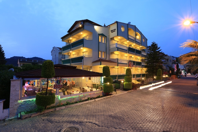 Imagen de los exteriores del Hotel Amaris Apartments. Foto 8
