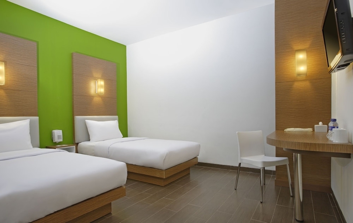 Imagen de la habitación del Hotel Amaris Cirebon. Foto 7