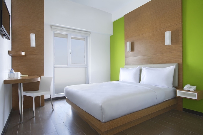 Imagen de la habitación del Hotel Amaris Cirebon. Foto 9