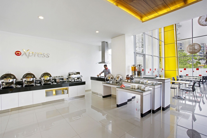 Imagen del bar/restaurante del Hotel Amaris Dr. Susilo Grogol - Chse Certified. Foto 6