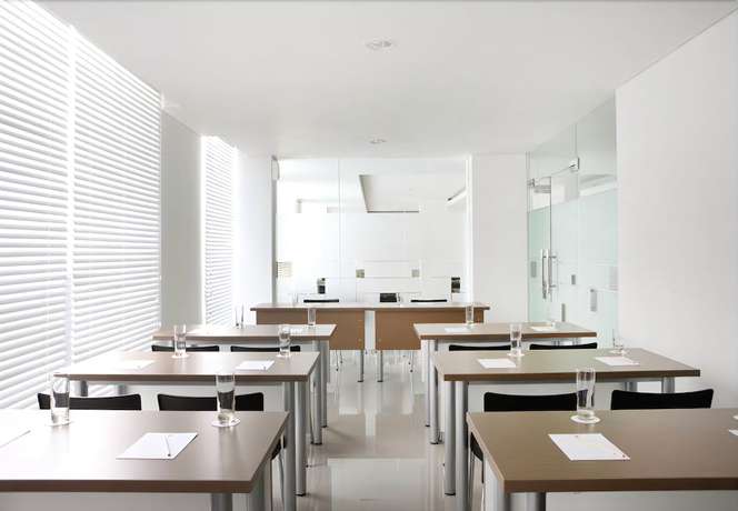 Imagen de los interiores del Hotel Amaris Malang. Foto 13