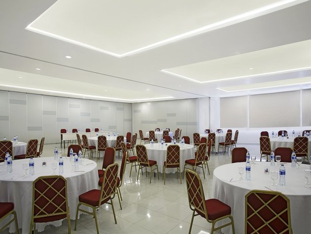 Imagen de los interiores del Hotel Amaris Mangga Dua Square. Foto 12