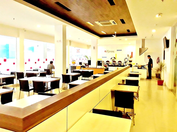 Imagen del bar/restaurante del Hotel Amaris Nagoya Hill - Batam - Chse Certified. Foto 4