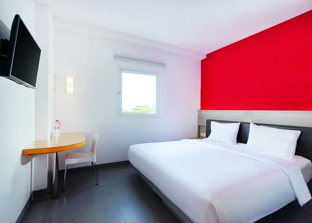 Imagen de la habitación del Hotel Amaris Sriwedari Solo. Foto 14