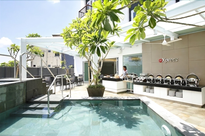 Imagen de la piscina del Hotel Amaris Teuku Umar - Chse Certified. Foto 17