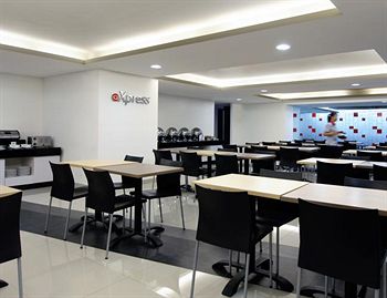 Imagen del bar/restaurante del Hotel Amaris Thamrin City - Jakarta. Foto 2