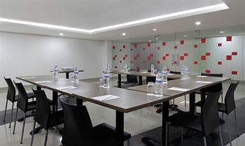 Imagen de los interiores del Hotel Amaris Thamrin City - Jakarta. Foto 13