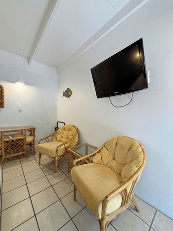 Imagen de la habitación del Hotel Amaroo Rainforest Resort. Foto 11