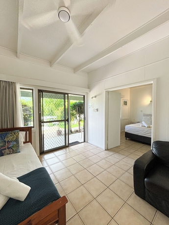 Imagen de la habitación del Hotel Amaroo Rainforest Resort. Foto 15