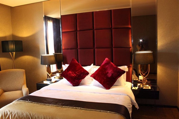 Imagen de la habitación del Hotel Amaroossa Bandung. Foto 7