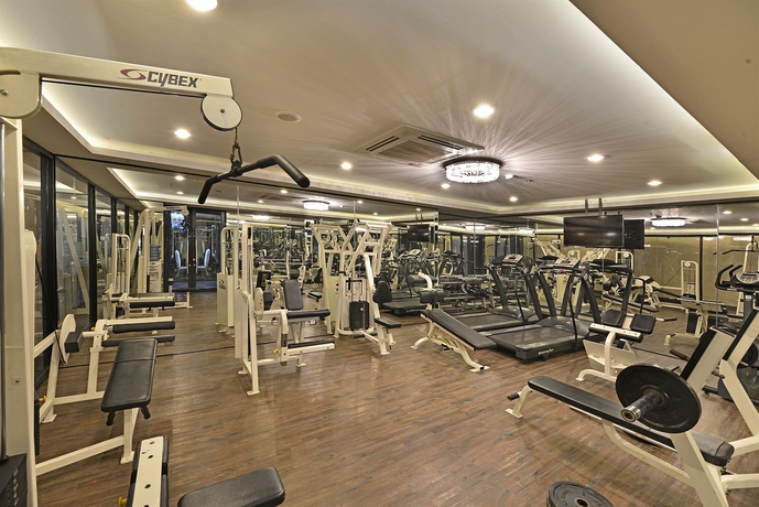 Imagen de los interiores del Hotel Amaroossa Grande Bekasi. Foto 15