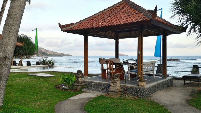 Imagen de los exteriores del Hotel Amarta Beach Cottages. Foto 9