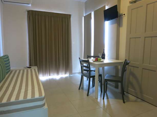 Imagen de la habitación del Hotel Amaryllis Apartments, Platanias. Foto 5