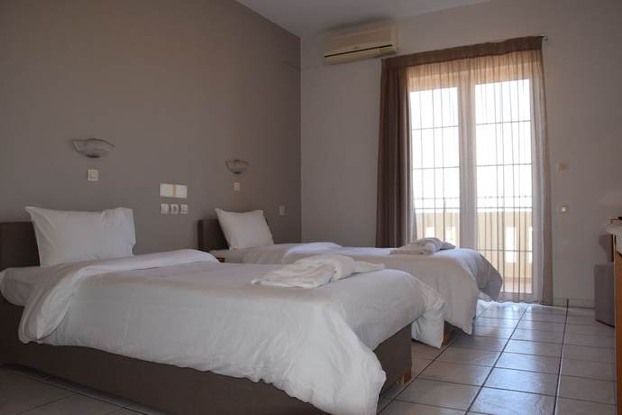 Imagen de la habitación del Hotel Amaryllis Apartments, Platanias. Foto 9