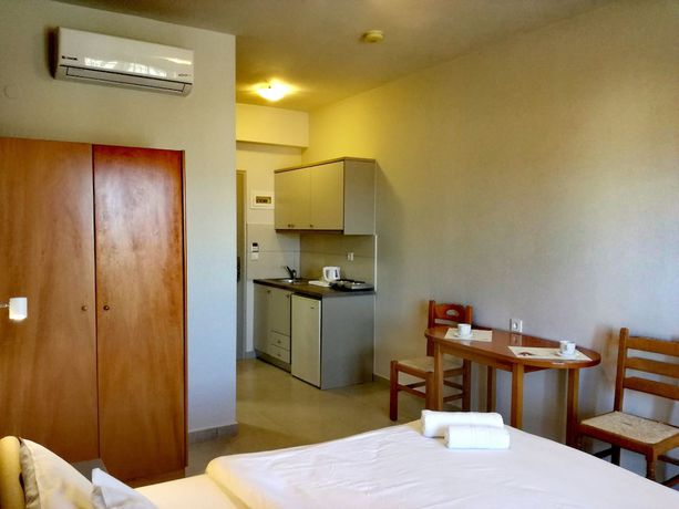 Imagen de la habitación del Hotel Amaryllis Apartments, Platanias. Foto 13