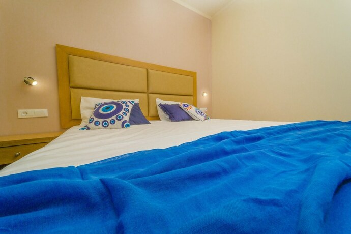 Imagen de la habitación del Hotel Amaryllis Front Beach. Foto 19