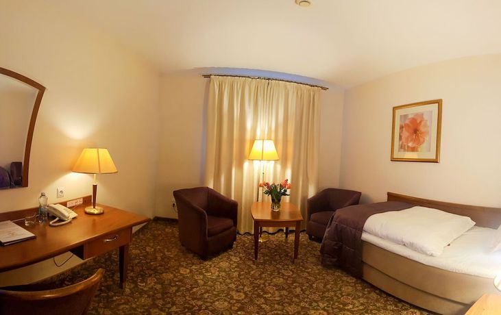 Imagen de la habitación del Hotel Amaryllis, Swarzedz. Foto 5