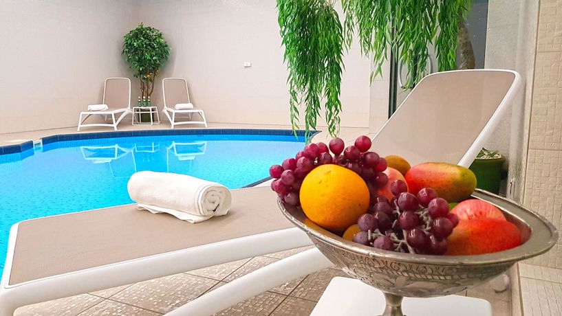 Imagen de la piscina del Hotel Amaryllis, Swarzedz. Foto 20