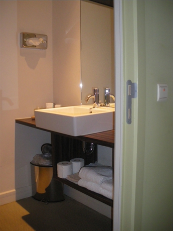 Imagen de la habitación del Hotel Amaryllis Veurne. Foto 13