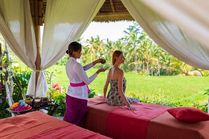 Imagen de los interiores del Hotel Amatara Abirama Villas. Foto 12