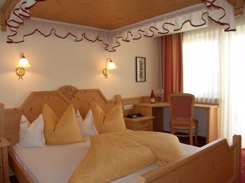 Imagen de la habitación del Hotel Amaten. Foto 12