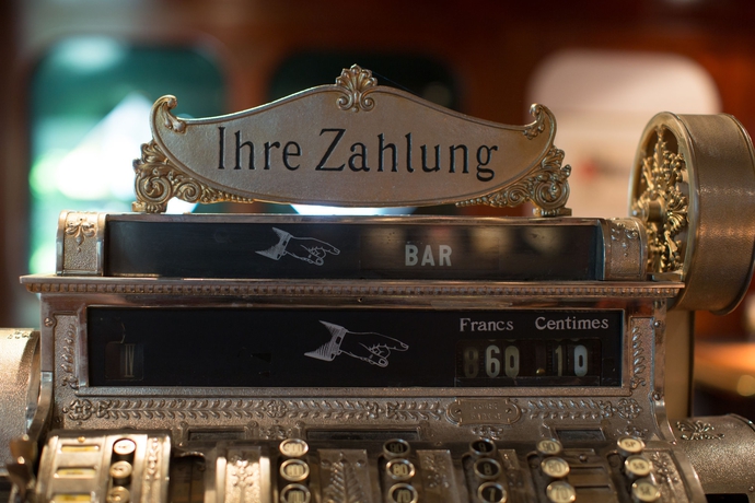 Imagen del bar/restaurante del Hotel Amathos Living Zurich Airport. Foto 5