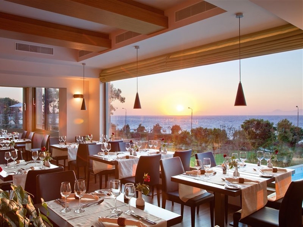 Imagen general del Hotel Amathus Elite Suites. Foto 11