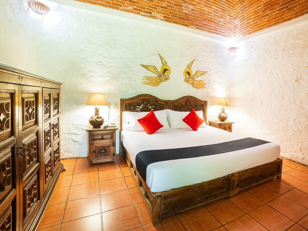 Imagen de la habitación del Hotel Amatlan De Quetzalc&oacute;atl. Foto 11